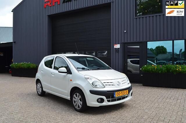 Wit Gebruikt 2012 Nissan Pixo Hatchback | € 3.850 (Eerlijke prijs) - Afbeelding 1/4