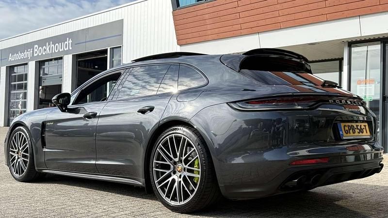 Occasion Porsche Panamera Sport 462 PK (339 kW) 2021 Grijs Sedan