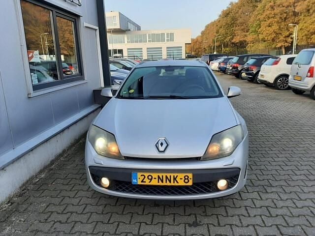 Occasion Renault Laguna III 110 PK (80 kW) 2010 Grijs Stationwagen