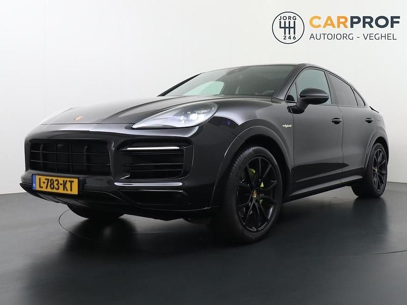 Zwart Gebruikt 2021 Porsche Cayenne SUV | € 69.880 (Eerlijke prijs) - Afbeelding 1/4