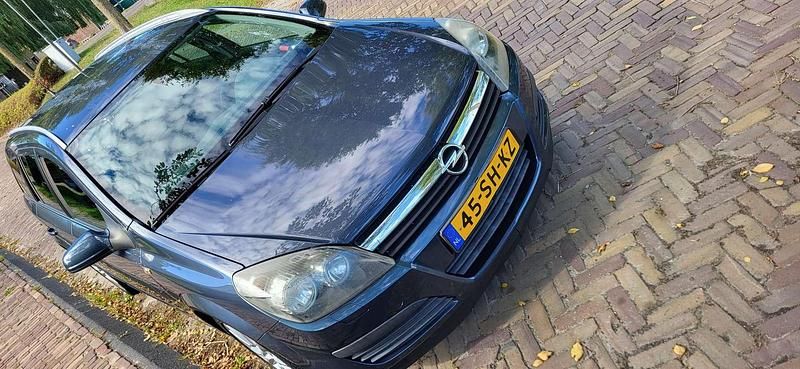 Blauw Gebruikt 2006 Opel Astra Edition MPV | € 1.750 (Goede deal) - Afbeelding 1/4