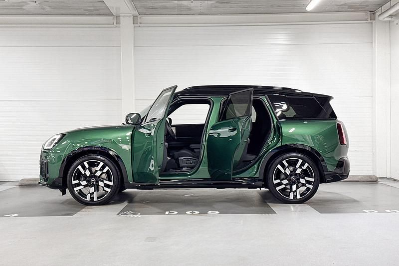Nieuw Mini Countryman 230 kW (313 PK) 2025 British racing green (c3b) SUV