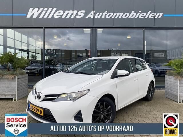 Wit Gebruikt 2014 Toyota Auris Comfort Hatchback | € 9.200 (Eerlijke prijs) - Afbeelding 1/4