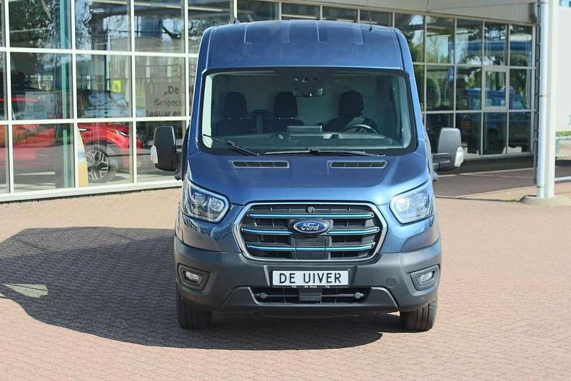 Occasion Ford E-Transit Trend 135 kW (184 PK) 2022 Blauw Van