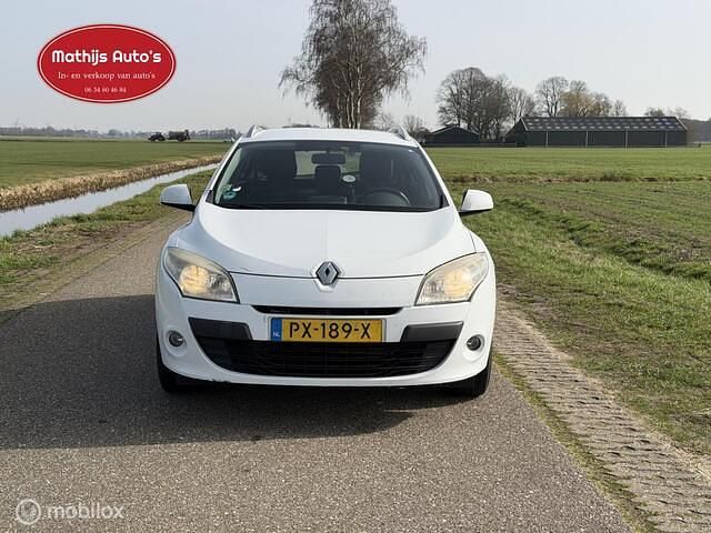 Occasion Renault Mégane GrandTour Dynamique 110 PK (80 kW) 2009 Wit Stationwagen