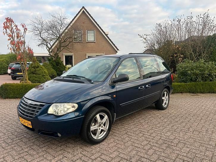 Gebruikt 2006 Chrysler Voyager MPV | € 1.750 (Goede deal) - Afbeelding 1/4