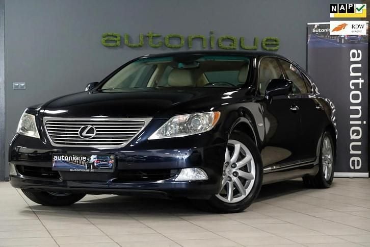 Blauw Gebruikt 2006 Lexus LS460 Luxury Line Sedan | € 15.995 - Afbeelding 1/4