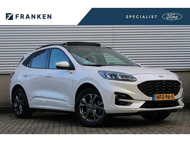 Wit (metallic) Gebruikt 2022 Ford Kuga ST-Line X SUV | € 28.450 (Eerlijke prijs) - Afbeelding 1/4