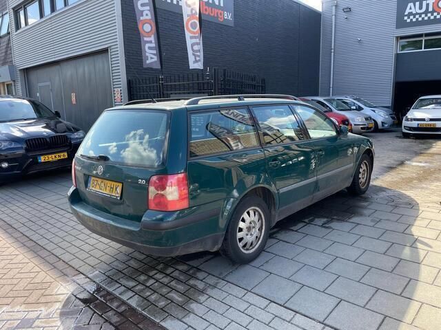 Occasion VW Passat Trendline 116 PK (85 kW) 2001 Groen, metallic lak Stationwagen