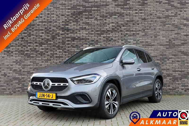 Grijs Gebruikt 2022 Mercedes GLA250 Style SUV | € 36.900 (Eerlijke prijs) - Afbeelding 1/4