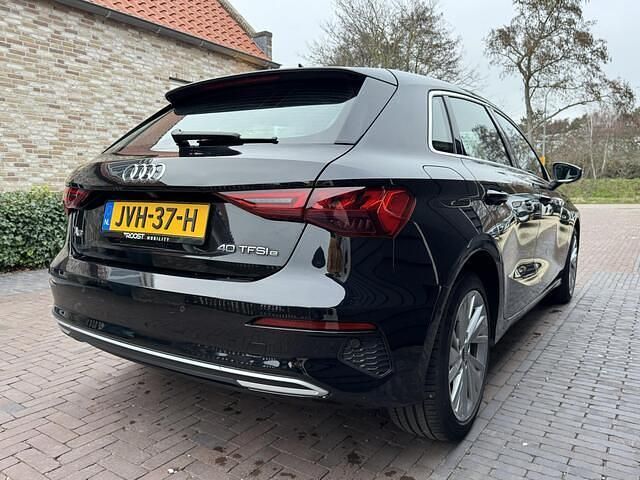 Occasion Audi A3 Sportback Business 150 PK (110 kW) 2021 Zwart Hatchback