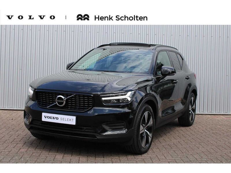 Gebruikt 2018 Volvo XC40 R-Design SUV | € 23.750 (Iets duurder) - Afbeelding 1/4
