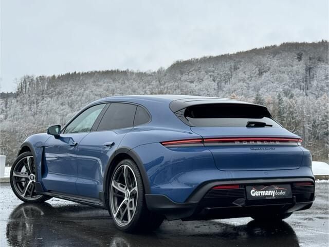 Occasion Porsche Taycan Cross Turismo 498 kW (678 PK) 2021 Blauw Sedan