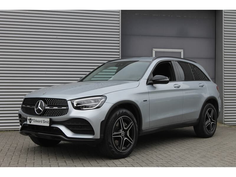 Zilver Gebruikt 2021 Mercedes GLC300 Business SUV | € 41.999 (Super prijs) - Afbeelding 1/4