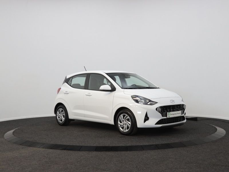 Wit Gebruikt 2023 Hyundai i10 Comfort Hatchback | € 15.290 (Goede deal) - Afbeelding 1/3