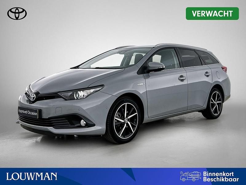 Manhattan grey metallic (grijs metallic) Occasion 2019 Toyota Auris Touring Sports Edition Stationwagen | € 19.900 (Eerlijke prijs) - Afbeelding 1/4