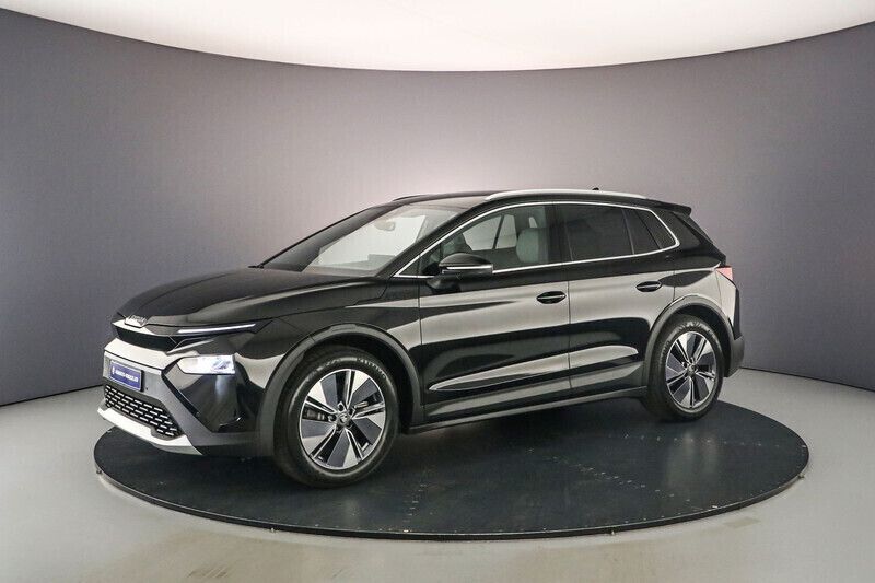 Black magic Nieuw 2025 Skoda Elroq Business Line SUV | € 40.400 (Super prijs) - Afbeelding 1/4