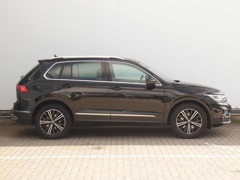 Occasion VW Tiguan Elegance 2024 Zwart SUV