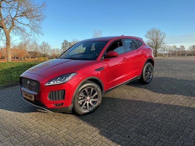 Rood (metallic) Gebruikt 2018 Jaguar E-Pace R-Dynamic SUV | € 23.999 (Eerlijke prijs) - Afbeelding 1/4