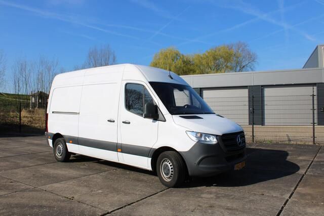 Wit Gebruikt 2021 Mercedes Sprinter Van | € 14.900 (Super prijs) - Afbeelding 1/4