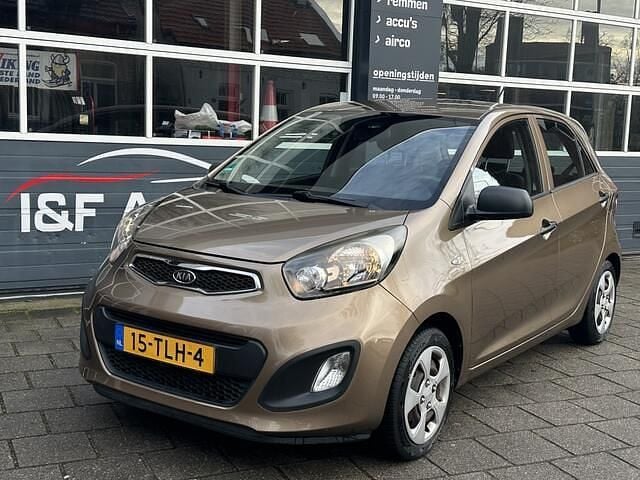 Bruin Occasion 2012 Kia Picanto Hatchback | € 8.490 (Eerlijke prijs) - Afbeelding 1/4