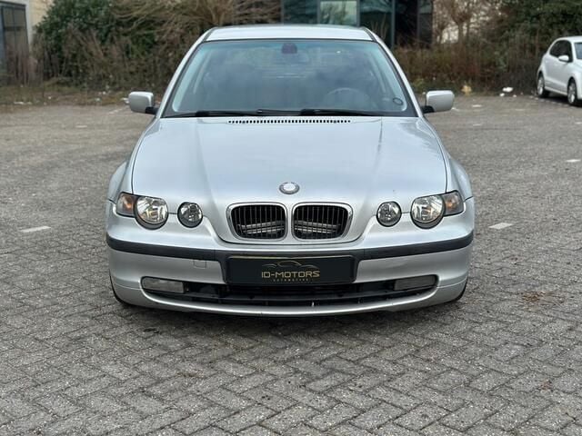 Occasion BMW 316 Compact Executive 116 PK (85 kW) 2001 Grijs Hatchback