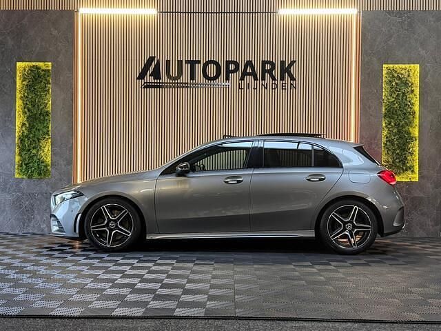 Occasion Mercedes A250 Premium Plus 225 PK (165 kW) 2019 Grijs Hatchback