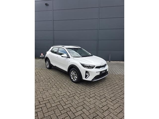 Nieuw Kia Stonic 101 PK (74 kW) 2025 Wit SUV
