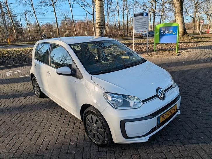 Occasion 2017 VW up! Hatchback | € 2.950 (Goede deal) - Afbeelding 1/4
