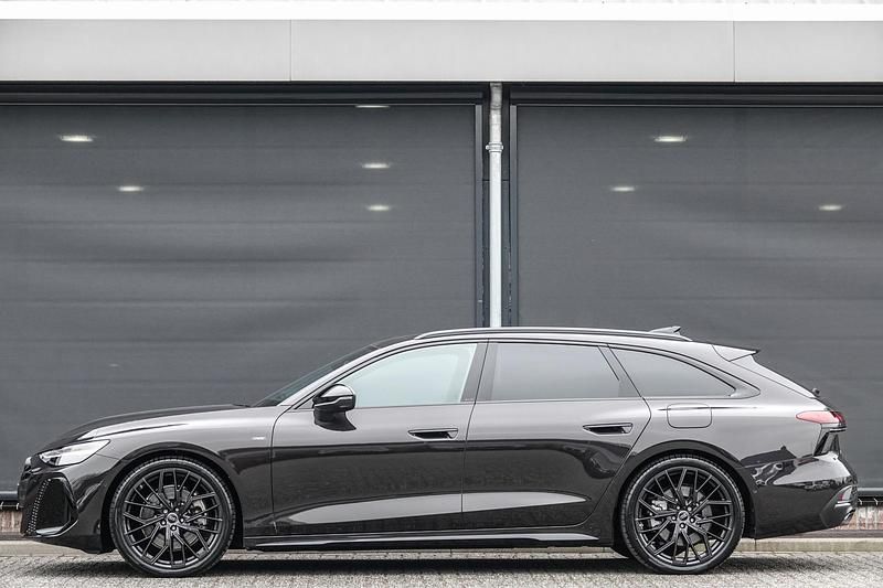 Nieuw Audi A6 e-tron Edition .1 339 kW (462 PK) 2025 Bruin Stationwagen