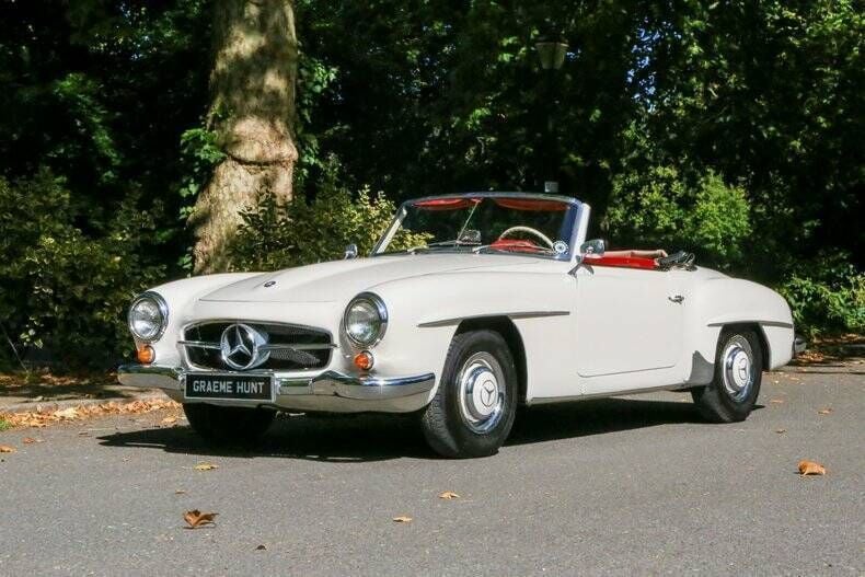 Rood Gebruikt 1960 Mercedes 190 Cabriolet | € 105.229 - Afbeelding 1/4