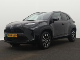 Zwart metallic Gebruikt 2024 Toyota Yaris Cross Limited SUV | € 31.945 (Eerlijke prijs) - Afbeelding 1/3