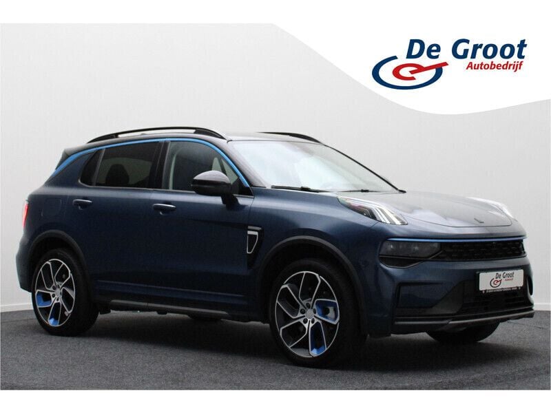 Blauw, metallic lak Gebruikt 2022 Lynk & Co 01 SUV | € 23.950 (Eerlijke prijs) - Afbeelding 1/4