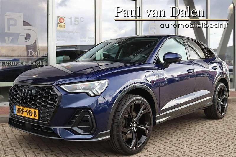 Occasion Audi Q3 Sportback Sport 245 PK (180 kW) 2023 Blauw, metallic lak SUV