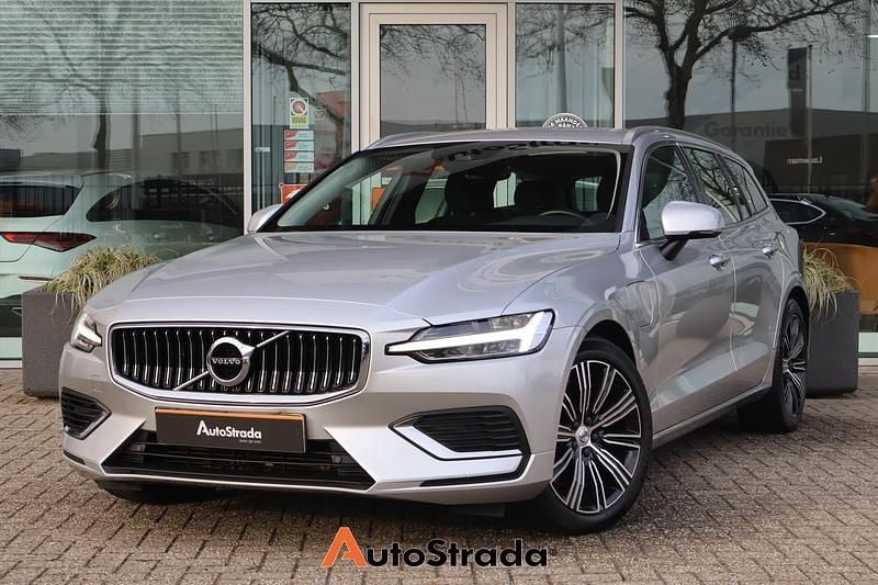Occasion Volvo V60 Business Edition 253 PK (186 kW) 2020 Grijs Stationwagen