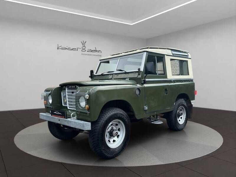 Groen Gebruikt 1972 Land Rover 88 Hatchback | € 23.088 - Afbeelding 1/4