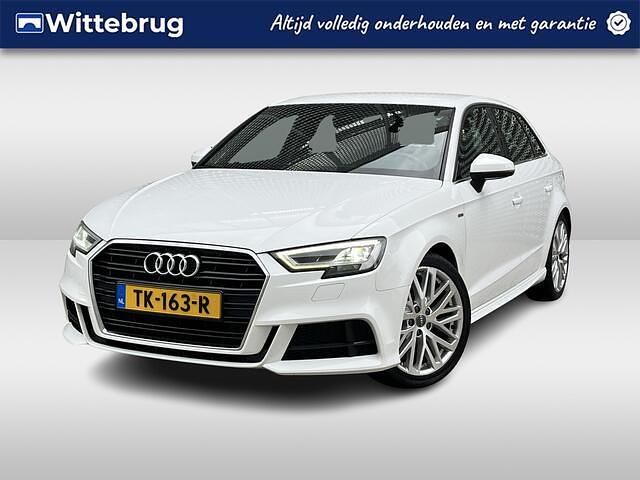 Wit Gebruikt 2018 Audi A3 Sportback S-Line Hatchback | € 17.450 (Eerlijke prijs) - Afbeelding 1/2