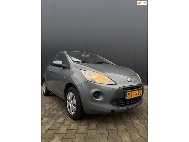 Grijs Gebruikt 2010 Ford Ka Cool & Sound Edition Hatchback | € 2.450 (Goede deal) - Afbeelding 1/4
