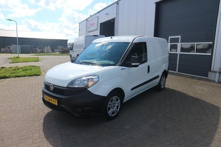 Occasion Fiat Doblò 97 PK (71 kW) 2017 Wit MPV