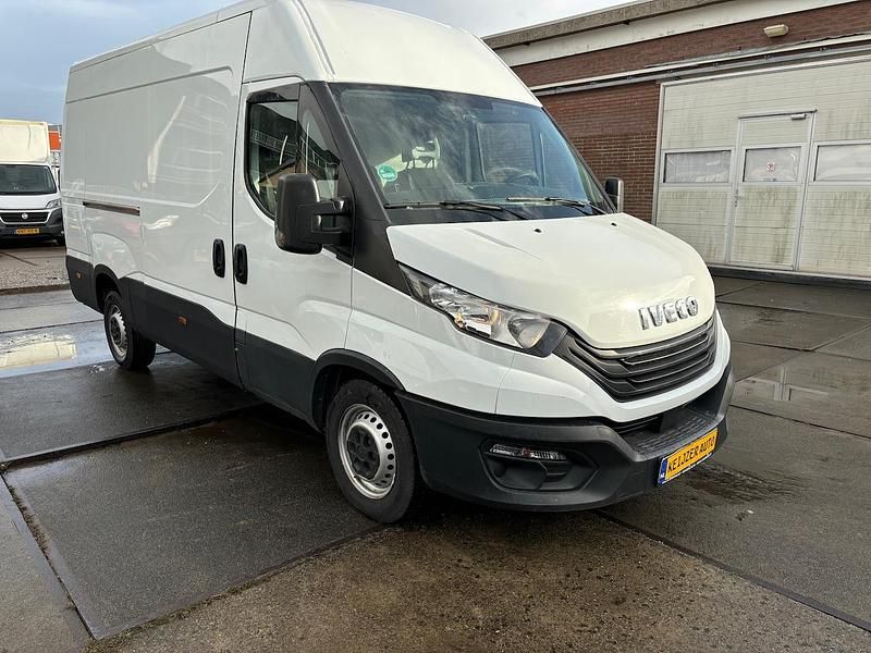 Occasion 2024 Iveco Daily 141 PK Van – 1507 DH Zaanstad (Dealer) – € 35 ...