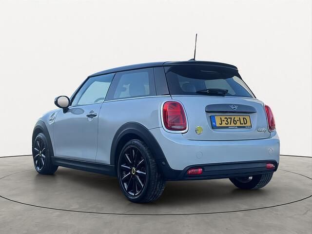 Occasion Mini Cooper SE Essential 135 kW (184 PK) 2020 Zilver (metallic) Hatchback
