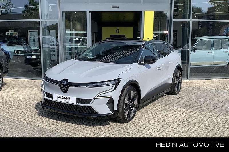 Grijs Nieuw 2025 Renault Mégane Komfort Hatchback | € 40.540 (Duur) - Afbeelding 1/4