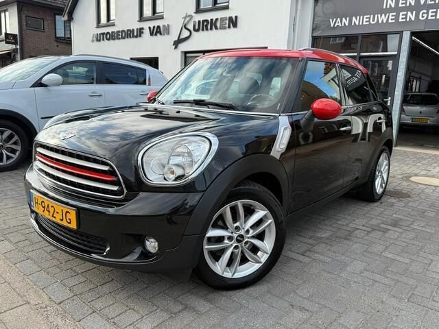 Rood Gebruikt 2013 Mini Cooper Countryman Pepper SUV | € 8.850 (Eerlijke prijs) - Afbeelding 1/4