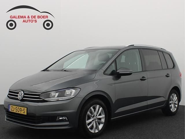 Occasion VW Touran Comfortline 150 PK (110 kW) 2019 Grijs MPV
