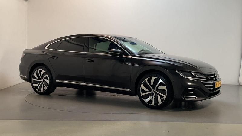 Occasion VW Arteon Business+ 2021 Grijs Hatchback