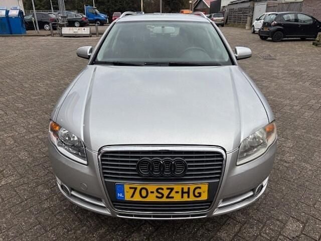 Occasion Audi A4 Business 131 PK (96 kW) 2006 Grijs (metallic) Stationwagen