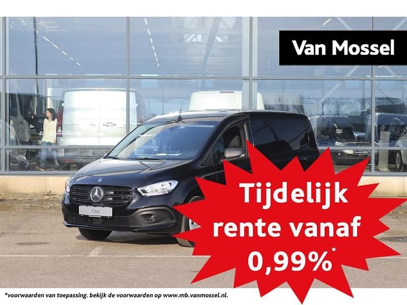 Zwart Nieuw 2025 Mercedes eCitan | € 42.510 (Eerlijke prijs) - Afbeelding 1/4