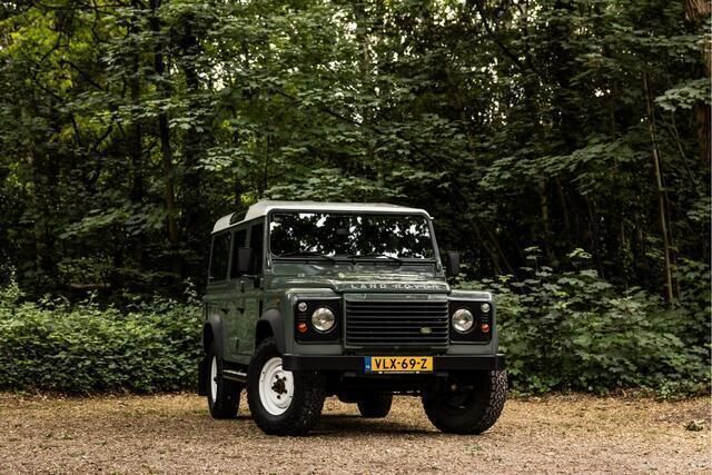 Groen Gebruikt 2013 Land Rover Defender SUV | € 56.250 (Duur) - Afbeelding 1/4