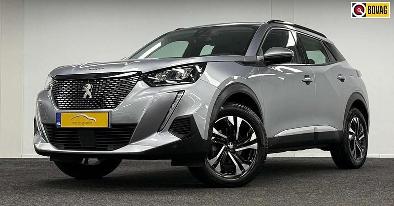 Grijs, metallic lak Gebruikt 2020 Peugeot 2008 Allure SUV | € 17.995 (Goede deal) - Afbeelding 1/3