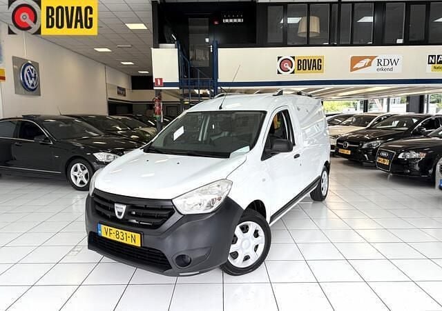 Wit Gebruikt 2013 Dacia Dokker Ambiance Van | € 4.000 (Eerlijke prijs) - Afbeelding 1/4